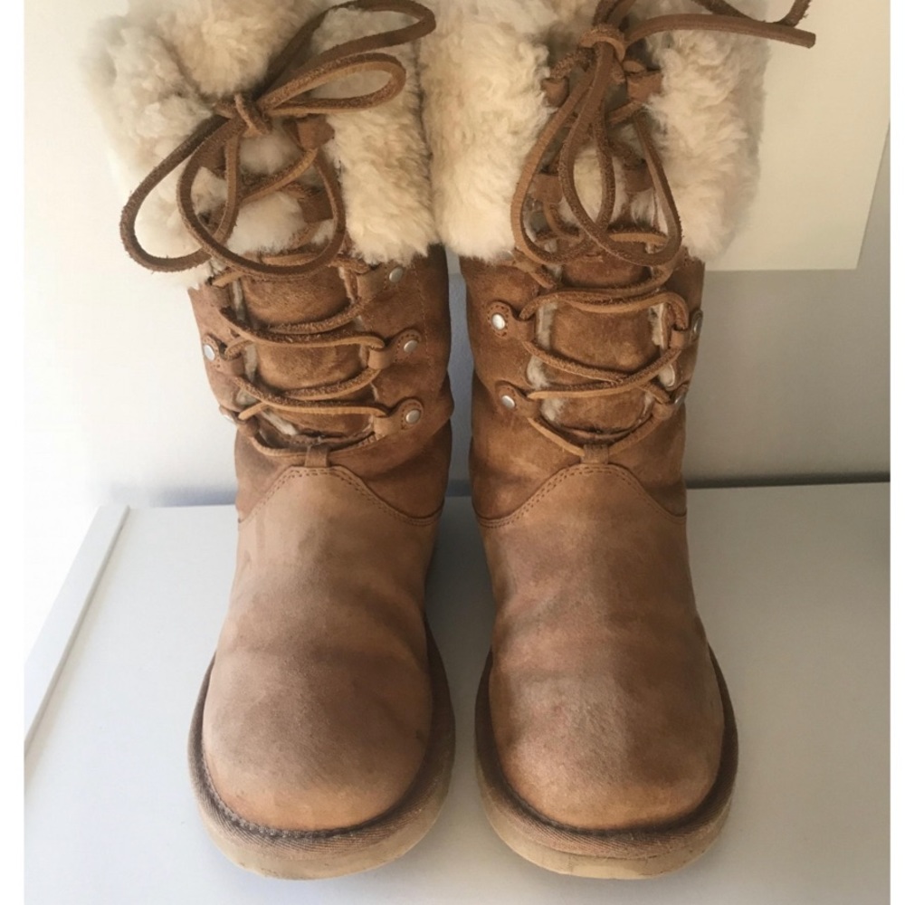 Ugg Boots. Perfect for fall!
